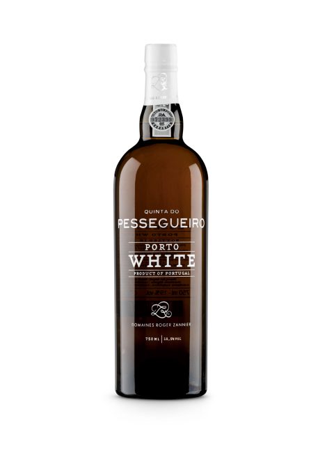 Foto - Portos QDP Porto Garrafa Branca 28 07 escalonada pn76br4a1ddhs7timjchhn1fzzdcc8vrl5b0ugnu2o" QDP-Porto-White_Bottle-28_07